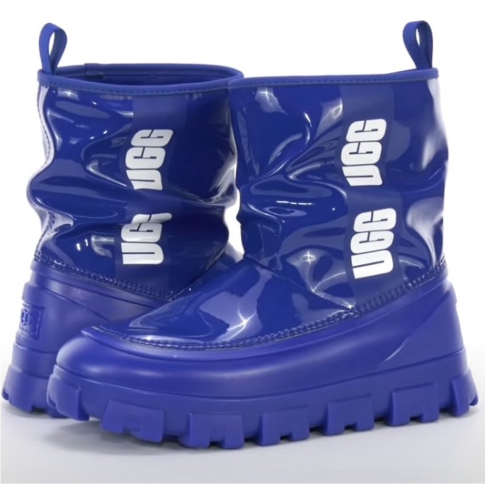 UGG Women’s Classic Brellah Mini boots